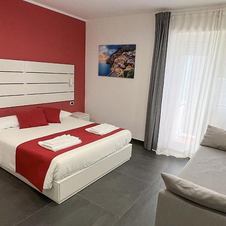 Soave Rooms Napoli Eksteriør billede