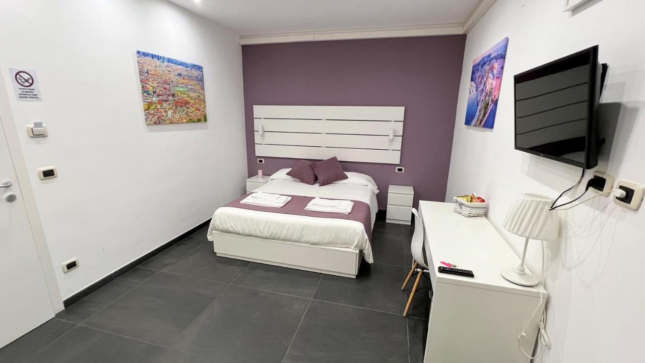 Soave Rooms Napoli Eksteriør billede