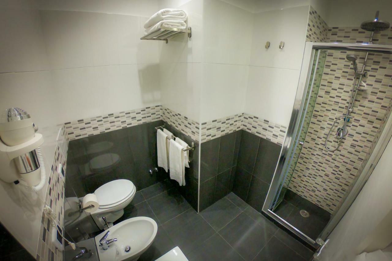 Soave Rooms Napoli Eksteriør billede