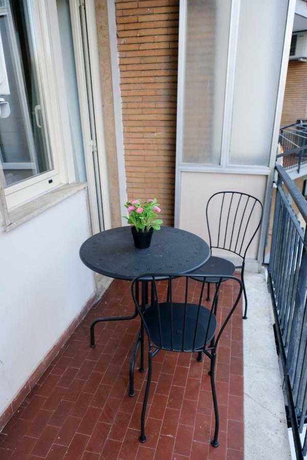 Soave Rooms Napoli Eksteriør billede