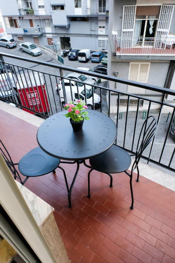 Soave Rooms Napoli Eksteriør billede